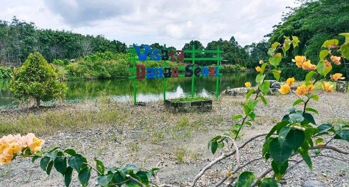 Kabupaten Kutai Timur (Kutim) tidak hanya kaya dan luas dengan perkebunan dan pertambangan saja. Namun, destinasi wisata baru terus muncul ke permukaan dengan segala keunggulan potensi alamnya.