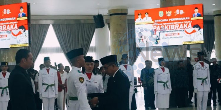 pengukuhan Paskibraka Kutim