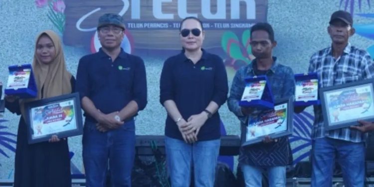 Festival 3 Teluk Kutim Ramaikan Wisata Pantai