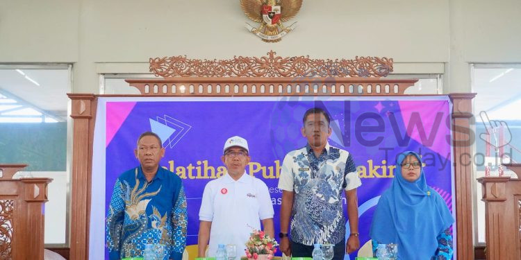 Ardiansyah Sulaiman Buka Pelatihan Public Speaking