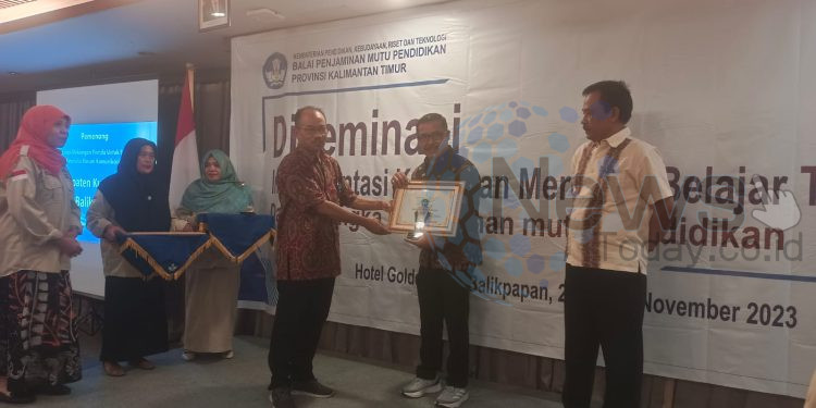 Disdikbud Kutim Raih Raih Lima Penghargaan di Diseminasi Implementasi Program Merdeka Belajar 2023