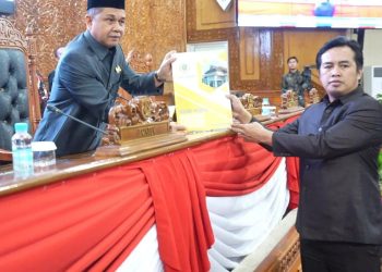 Sekretaris Fraksi Golkar Kutim, Maswar.