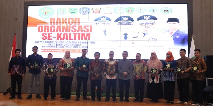 Bupati Kutim Ajak Semua Pihak Bekerja Sama Tingkatkan Kinerja Organisasi Pemerintahan