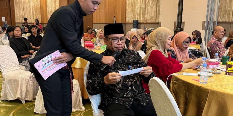 Hadiri Acara Grand Final Apresiasi Duta Genre, Achmad Junaidi Beri Semangat Perwakilan Kutim