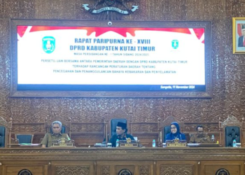 Simbol Kepemimpinan Baru, Anggota DPRD Kutim Dorong Penggantian Foto Presiden di Gedung DPRD