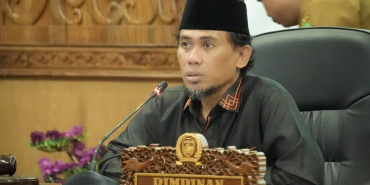 Ketua DPRD Kutim: Lulusan Ekonomi Bisa Jadi Tenaga Penggerak Baru Bagi Dunia Usaha