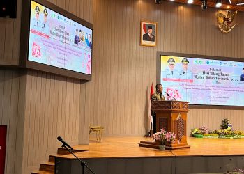 Wabup Kutim: Bidan Berperan Deteksi HIV/AIDS yang Diibaratkan Fenomena Gunung Es