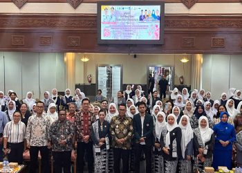 Wabup Kutim Buka Peluang Kolaborasi Beasiswa untuk Tingkatkan Kompetensi Bidan